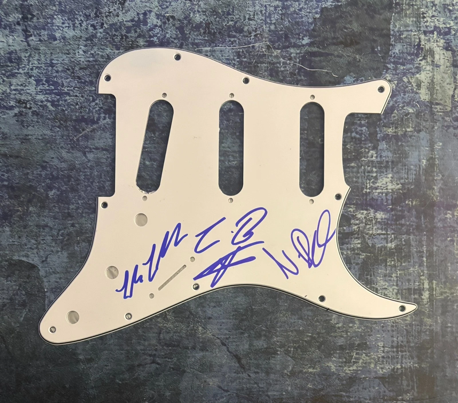 GFA Campbell Burns x4 Band  * VACATIONS *  Signed Electric Pickguard COA