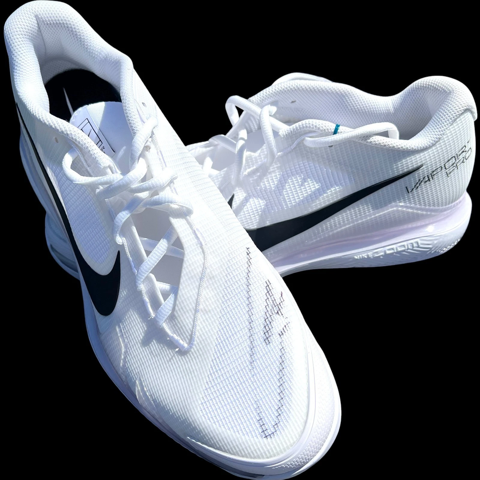 CARLOS ALCARAZ SIGNED NIKE COURT AIR ZOOM VAPOR PRO 12.5 SHOE WIMBLEDON JSA