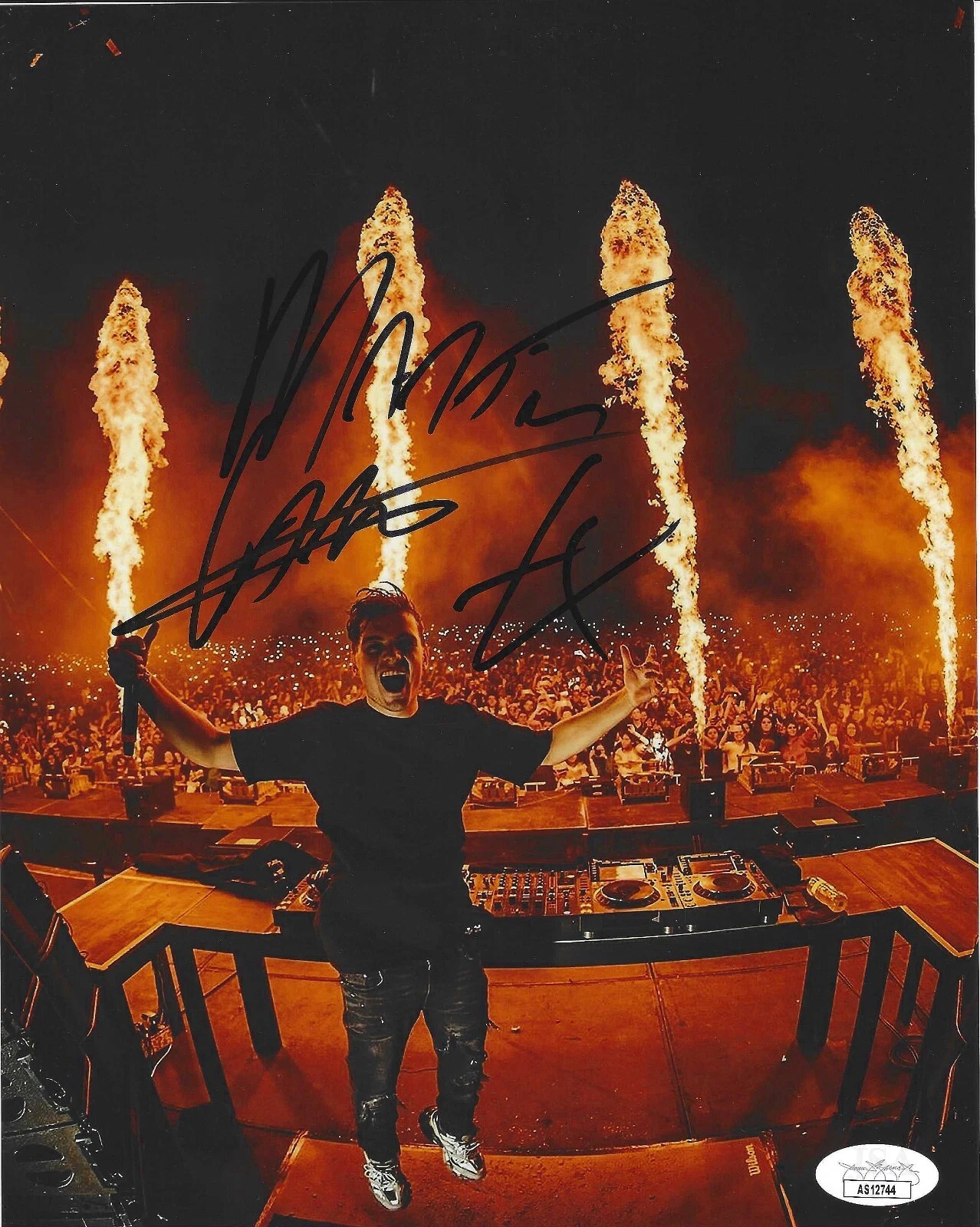 MARTIN GARRIX SIGNED 8X10 PHOTO DJ AREA 21 IBIZA POGO GOLD SKIES SENTIO JSA
