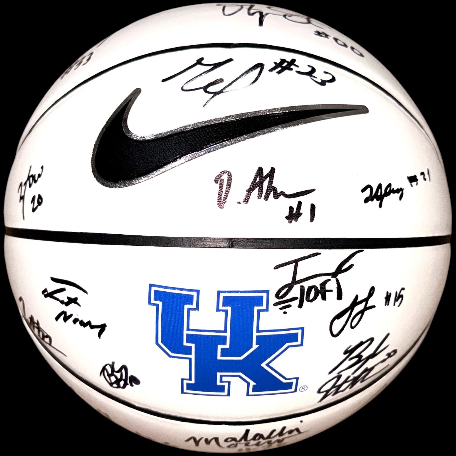 2025-26 KENTUCKY WILDCATS TEAM SIGNED NIKE BASKETBALL OTEGA OWEH COLLIN CHANDLER