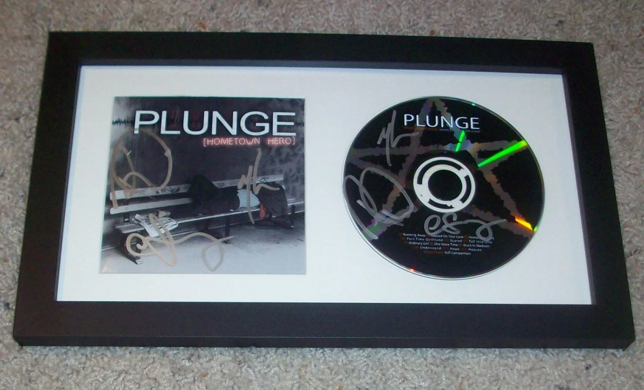 PLUNGE CINDER ROAD SIGNED AUTOGRAPH HOMETOWN HERO FRAMED CD & BOOKLET w/PROOF