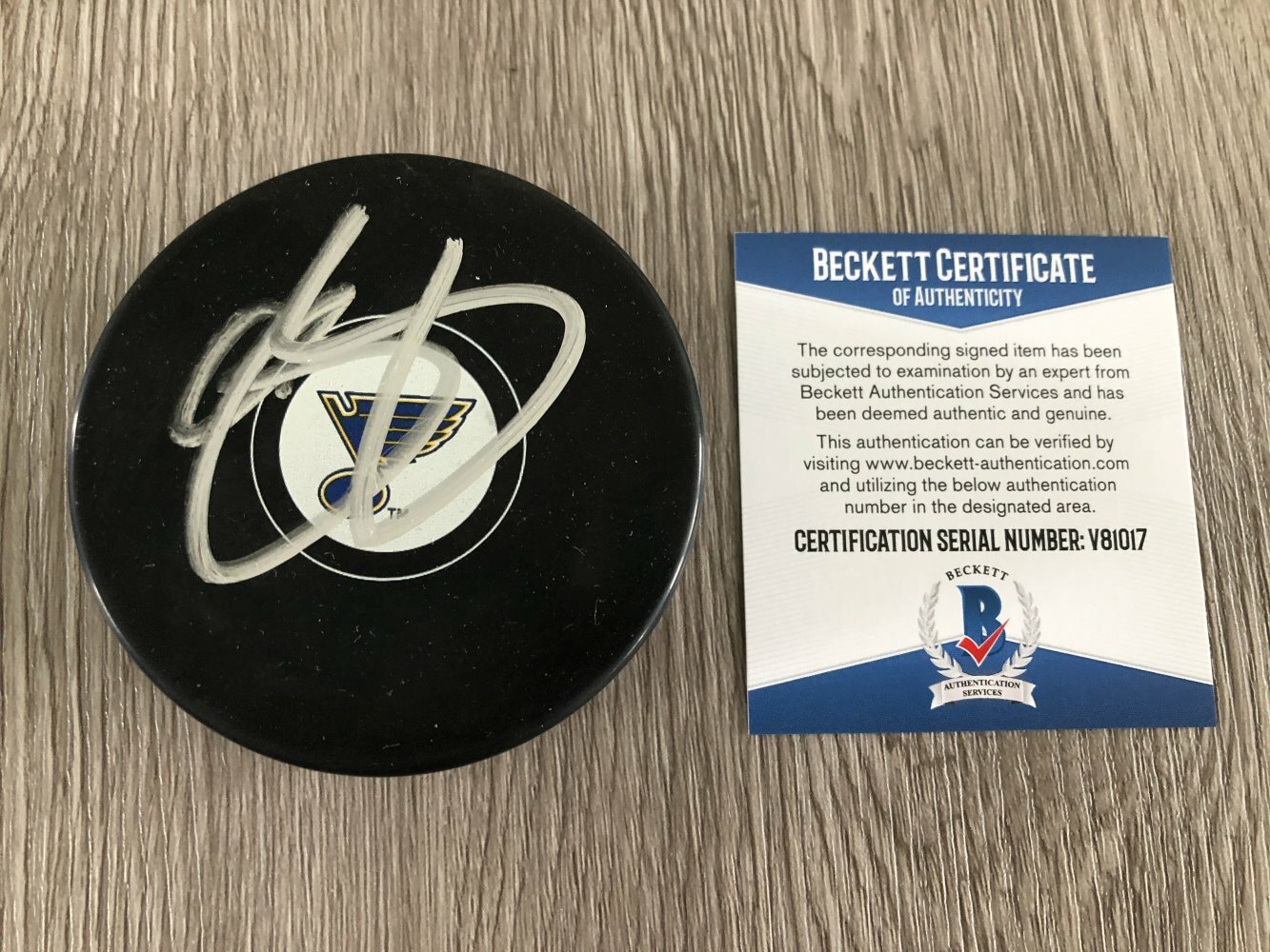 CHRIS PRONGER SIGNED AUTOGRAPH ST. LOUIS BLUES PUCK B w/ BECKETT BAS COA