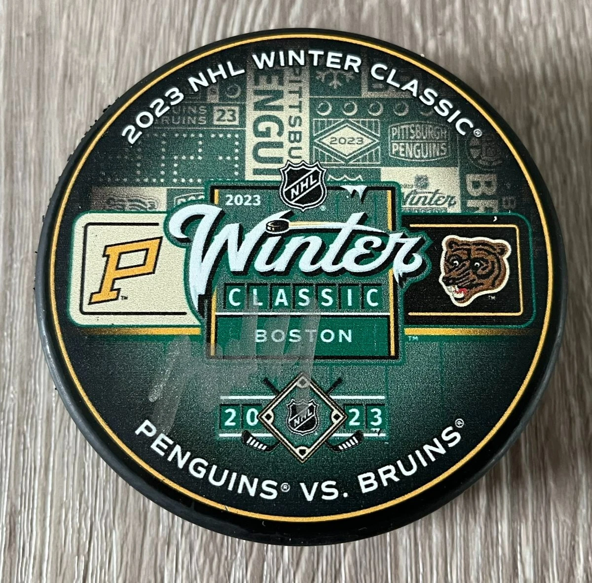 JAKUB LAUKO SIGNED AUTOGRAPH BOSTON BRUINS 2023 WINTER CLASSIC PUCK wEXACT PROOF