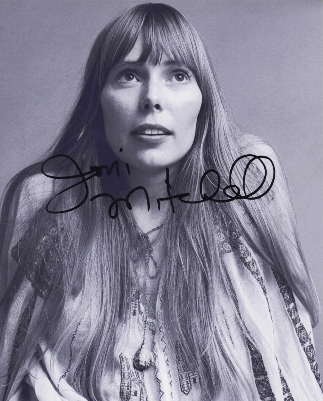 Joni Mitchell Signed 8x10 Photo w/ JSA LOA
