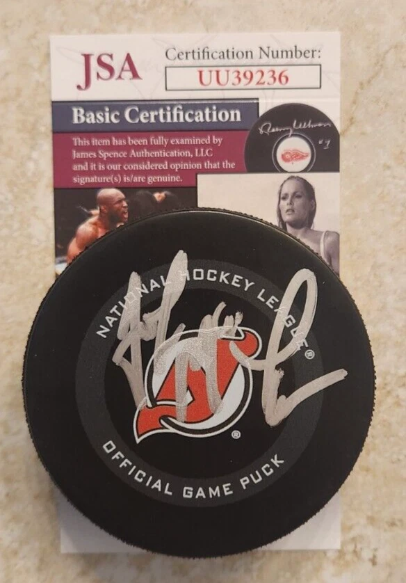 John MacLean Signed Official NHL Game Puck w/ JSA COA #UU39236 New Jersey Devils
