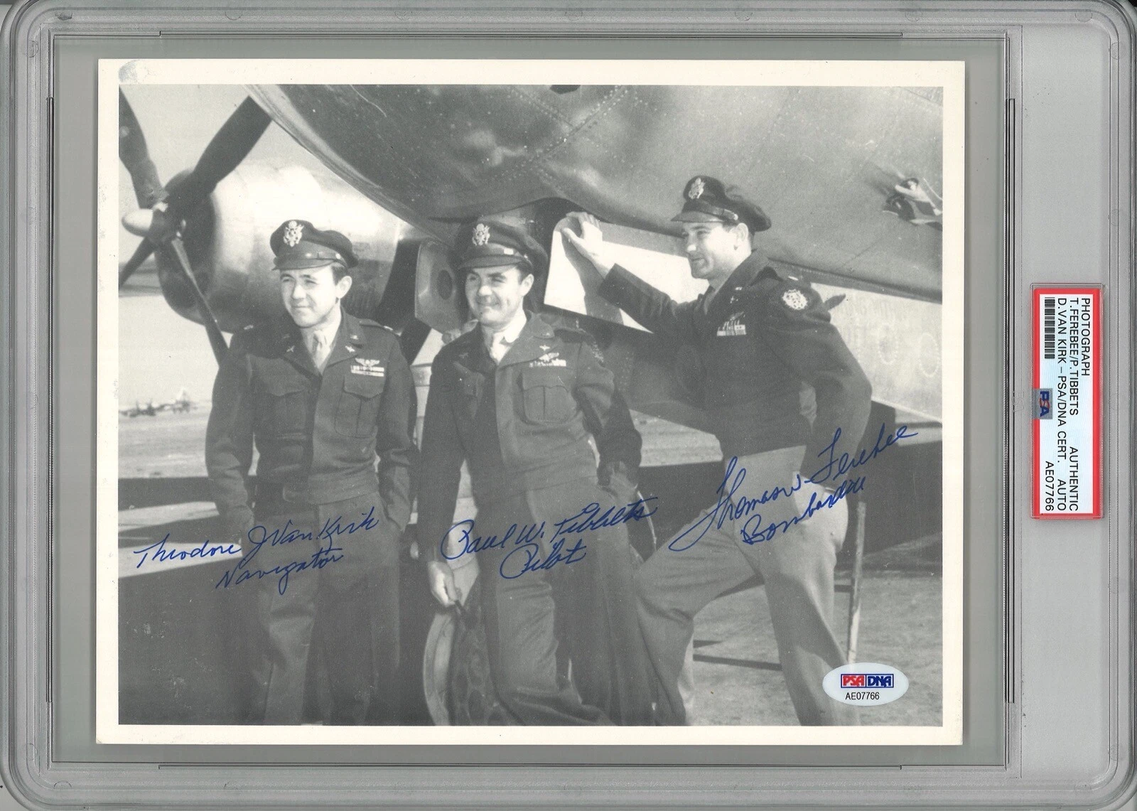 ENOLA GAY CREW MULTI SIGNED 8X10 PSA DNA AE07766 (D) WWII ATOMIC BOMB CREW X3