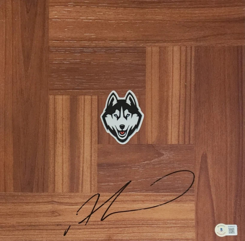 Andre Drummond Signed Floorboard w/ BAS COA #BH066423 UConn Huskies Beckett