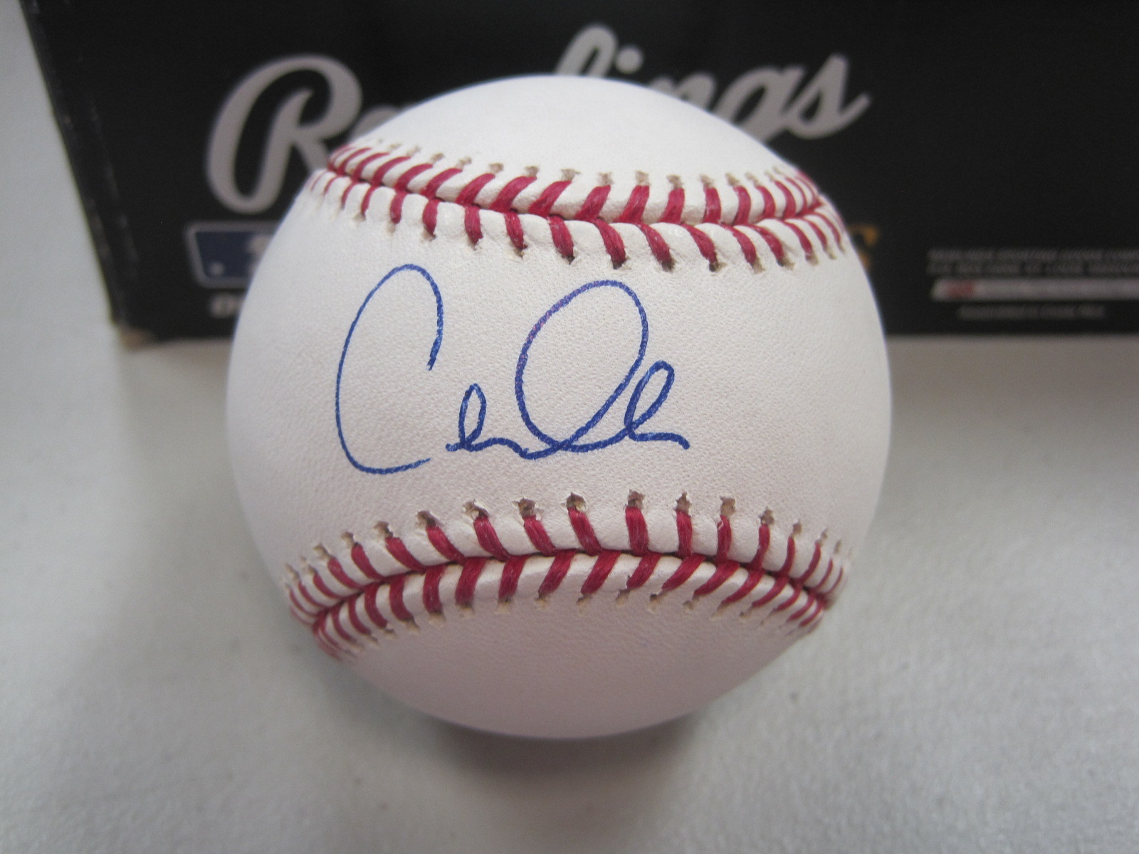 CARLOS GUTIERREZ MINNESOTA TWINS AUTOGRAPHED SIGNED M.L.BASEBALL W/COA
