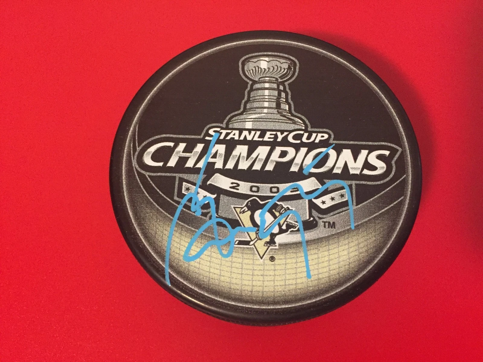 Seiger Gonchar  Penguins 2009 Stanley Cup Champions Signed Auto Puck