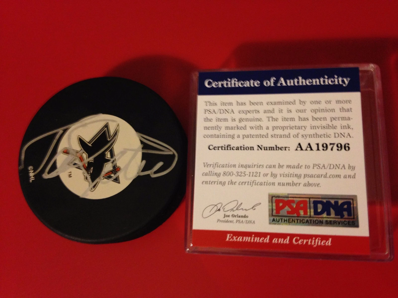 Teemu Selanne Sharks Hockey Signed Puck Auto PSA/DNA COA