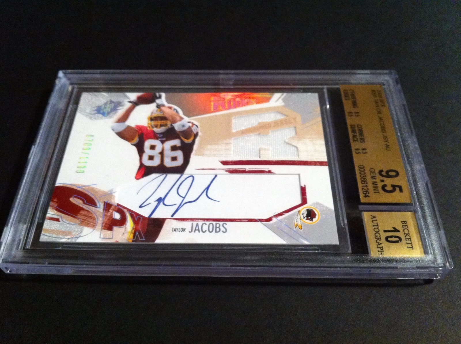 Taylor Jacobs 2003 SPx Jersey Auto /1100 Rookie BGS 9.5
