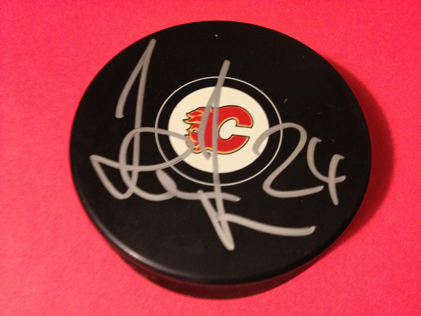 Jiri Hudler Calgary Flames Signed Auto Hockey Puck