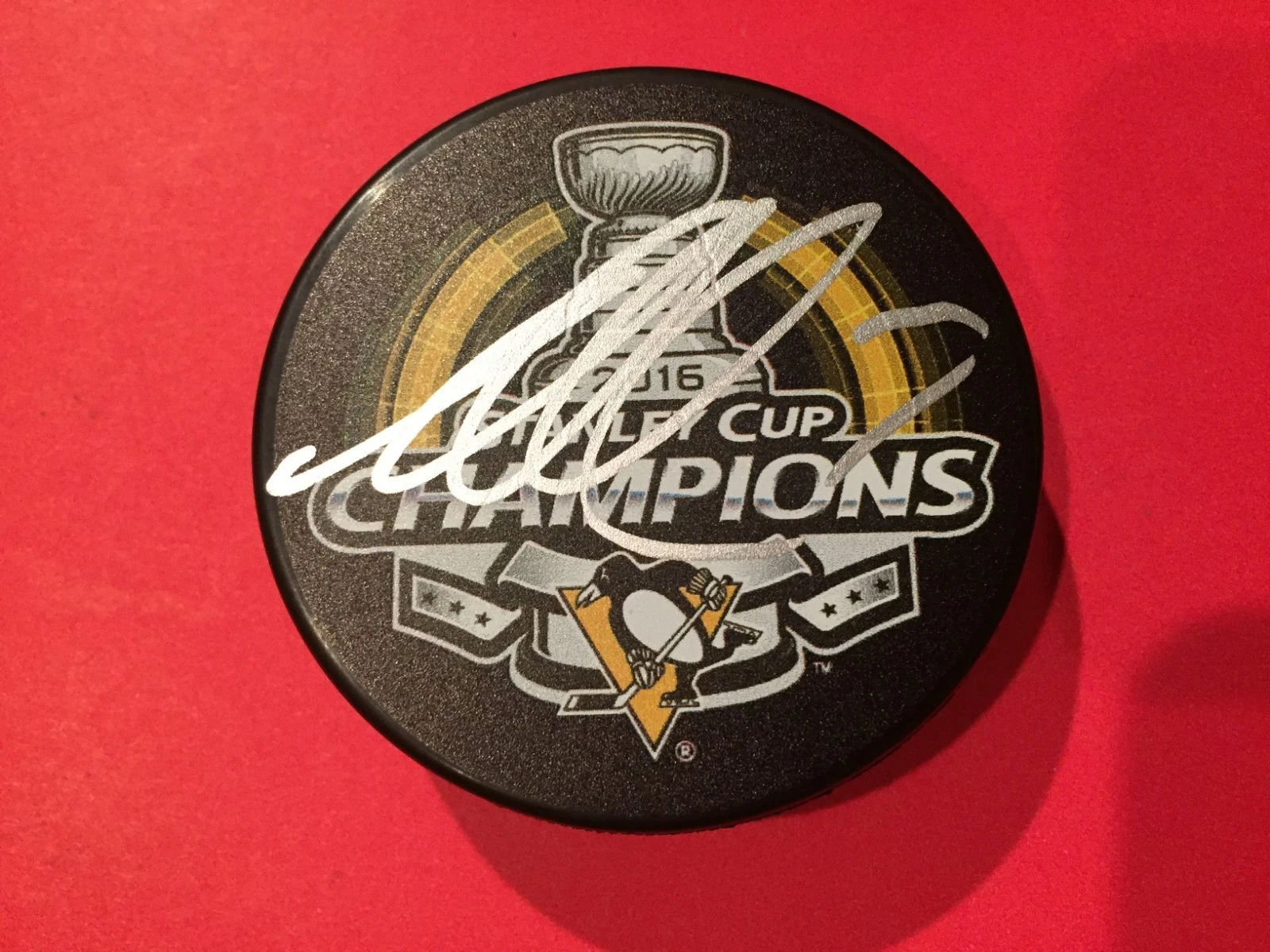 Matt Cullen Penguins 2016 Stanley Cup Champions Signed Auto Puck