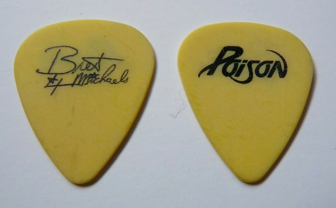 POISON BRET MICHAELS YELLOW SIGNATURE VINTAGE 1988 TOUR ISSUED GUITAR PICK RARE