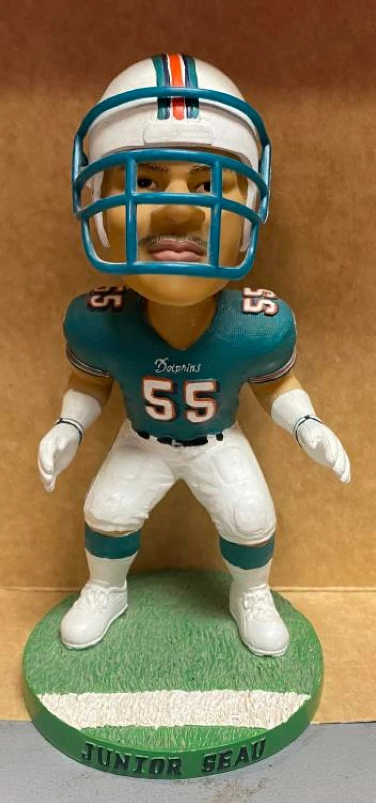 JUNIOR SEAU MIAMI DOLPHINS BOBBLE DOBBLES 131 OF 4000 BOBBLE HEAD WITHOUT BOX