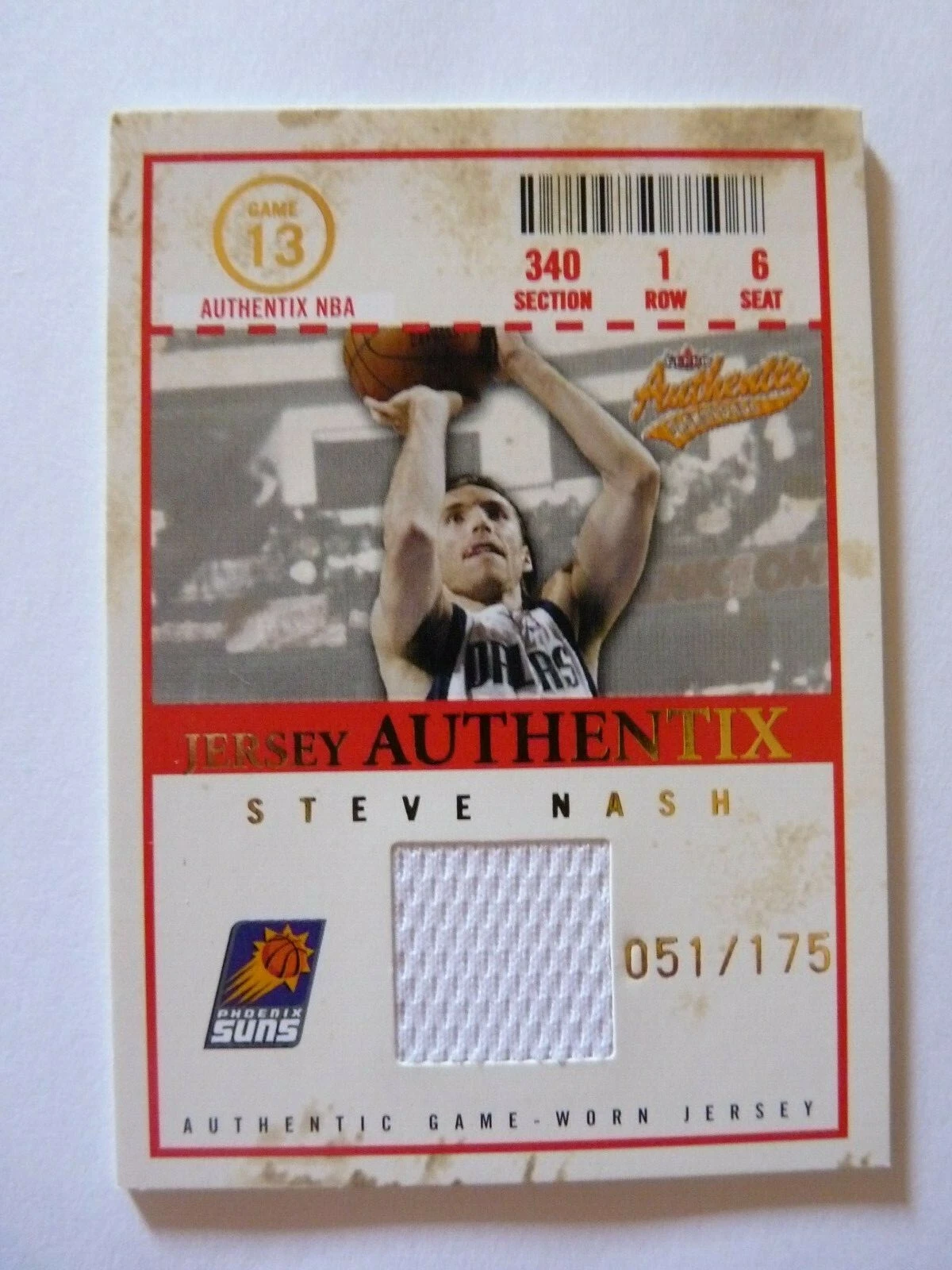 2004-05 Fleer Authentix Jersey 51 /175 Steve Nash #JA-SN HOF