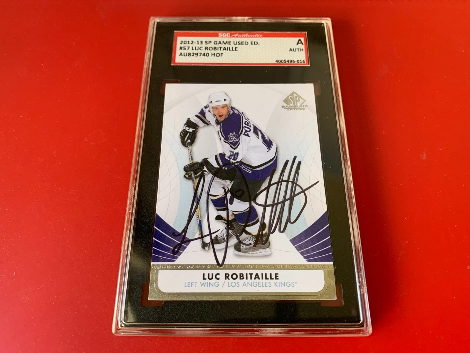 Luc Robitaille 2012-13 UD SP GAME USED Edition Card Signed Auto SGC Certified