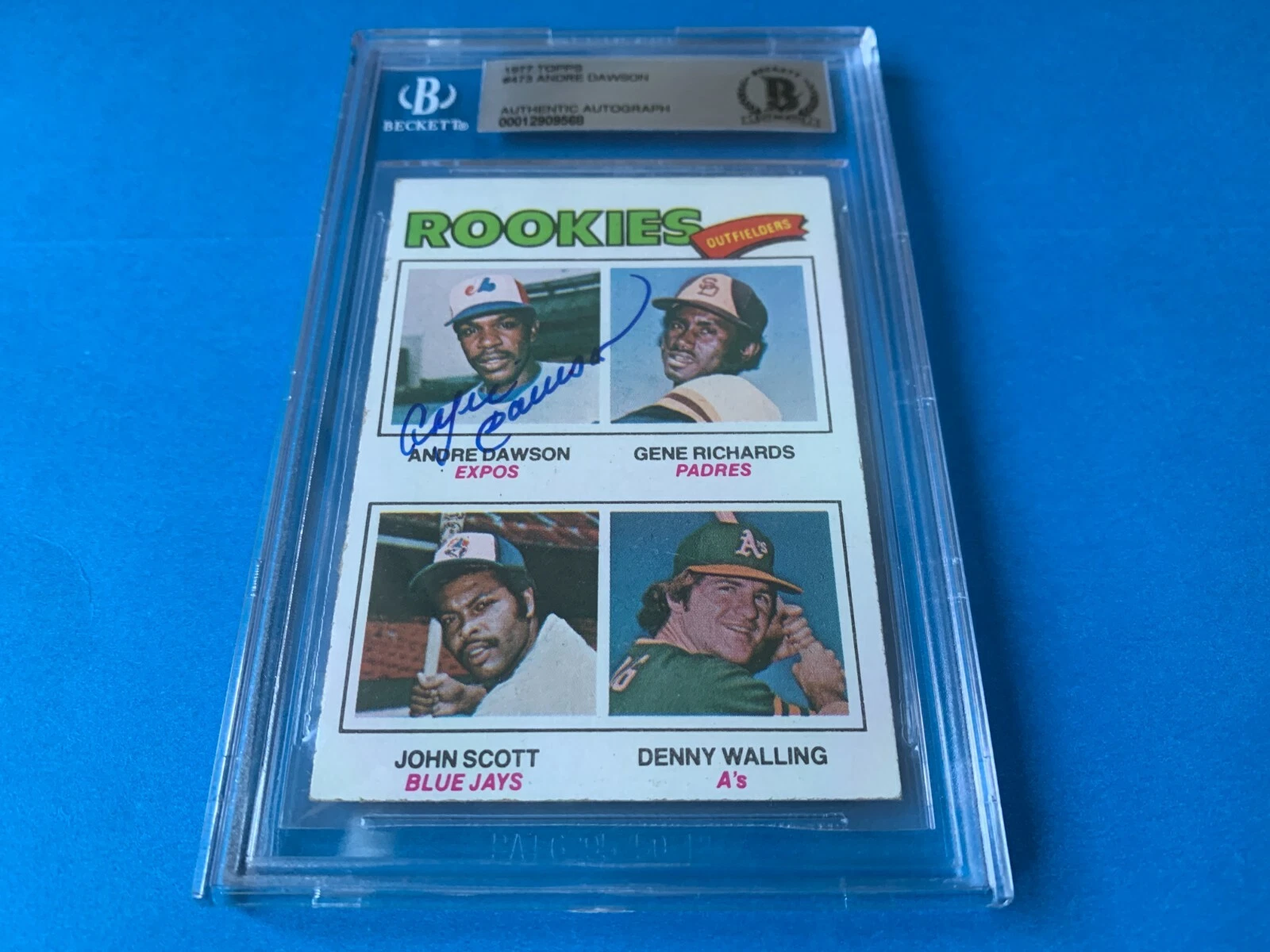 Andre Dawson CUBS 1977 Topps Rookie Card Signed Auto Beckett BAS