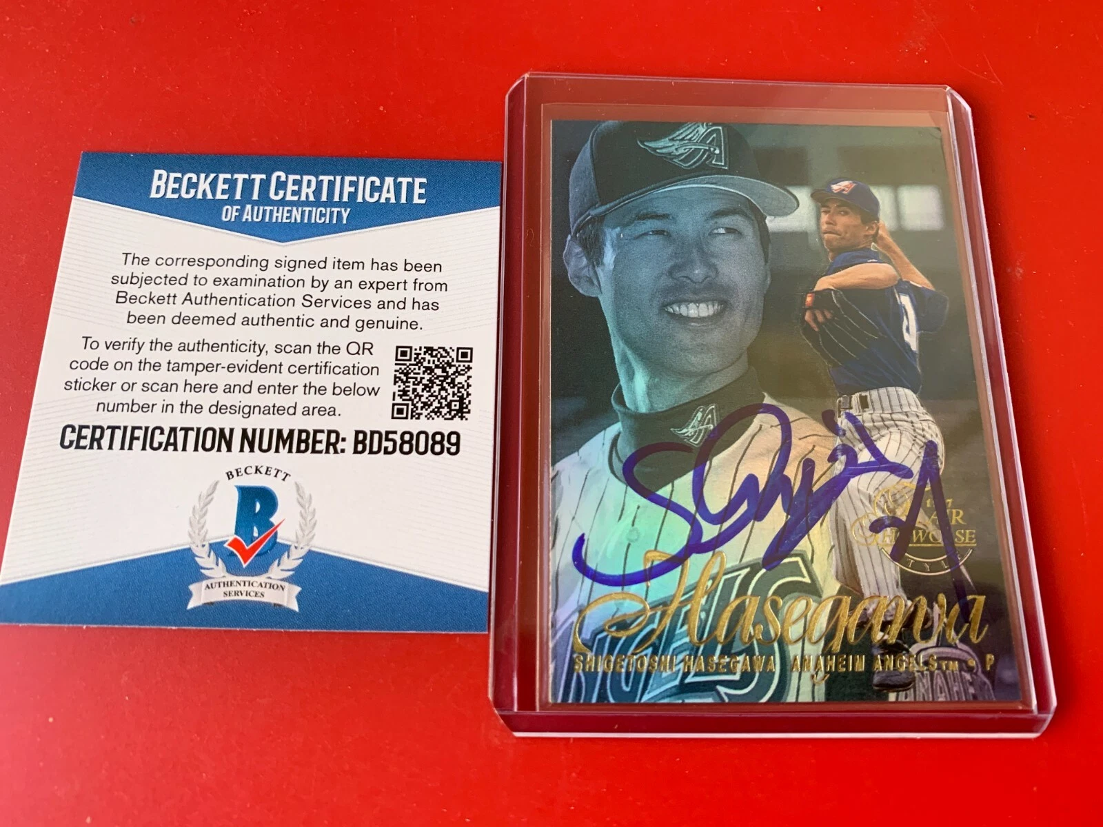 SHIGETOSHI HASEGAWA 1997 SHOWCASE LEGACY FLAIR CARD SIGNED AUTO BECKETT BAS COA COLLECTIBLE MEMORABILIA