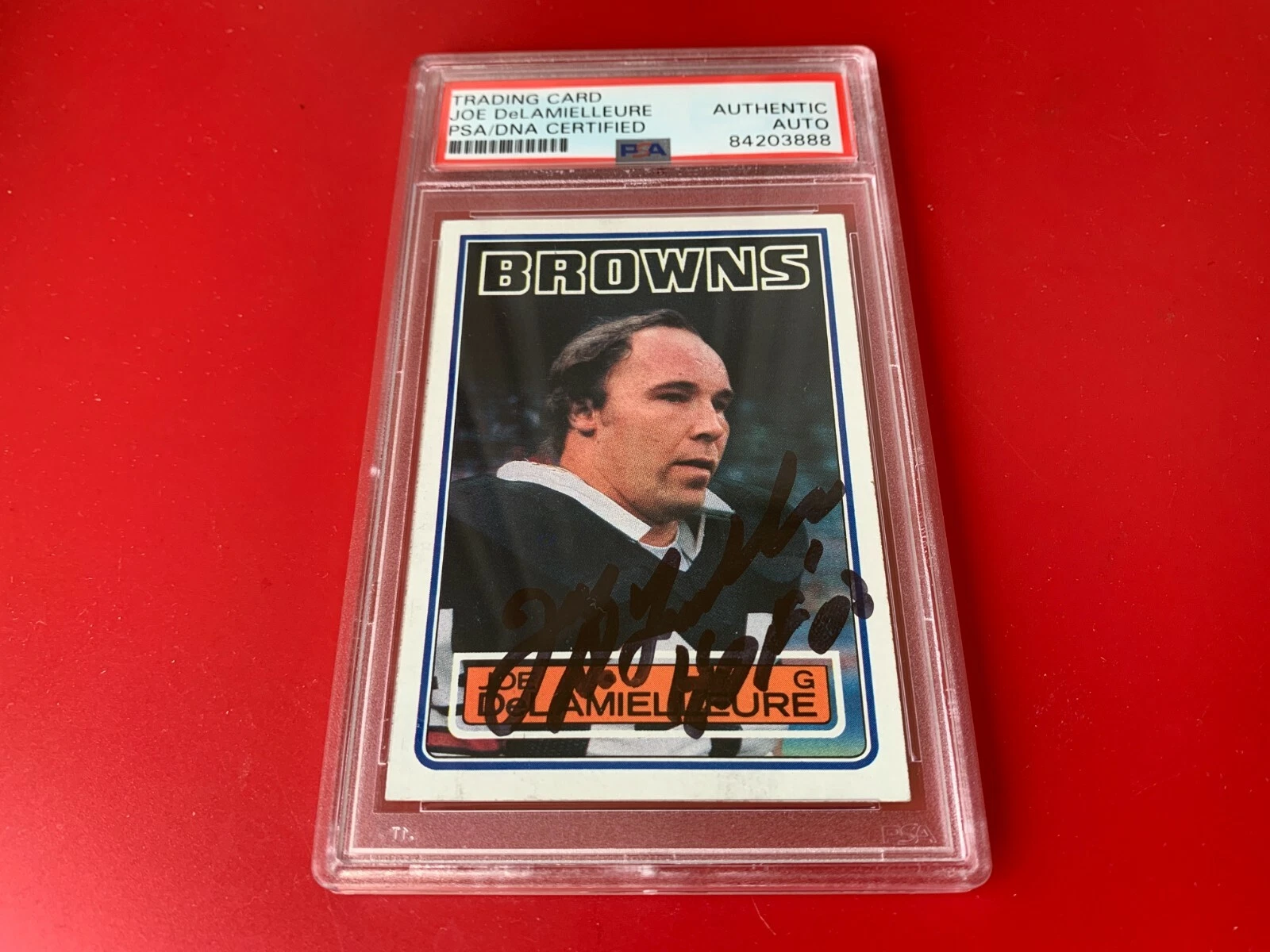 Joe DeLamielleure Browns 1983 Topps Card Signed Auto PSA/DNA ENCAPSULATED