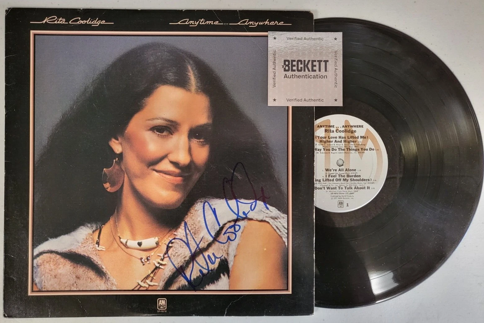 RITA COOLIDGE MUSIC LEGEND SIGNED AUTOGRAPHED VINYL RECORD ALBUM BECKETT AUTH
