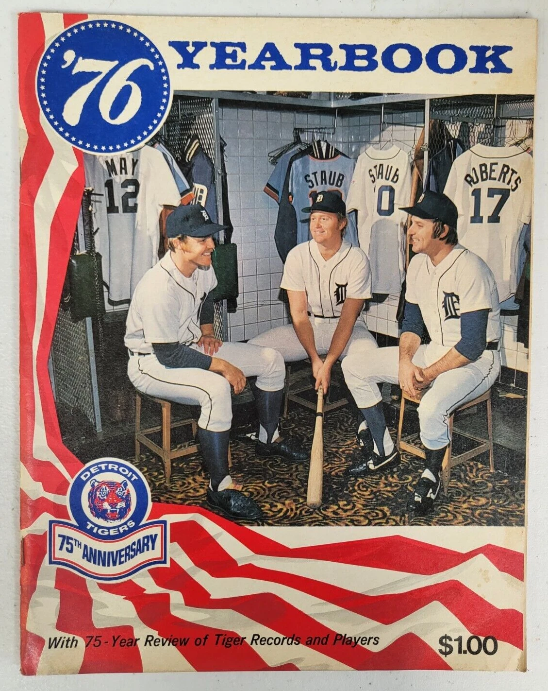 VINTAGE 1976 TIGERS YEARBOOK RUSTY STAUB COVER GREAT CONDITION BASEBALL COLLECTIBLE MEMORABILIA