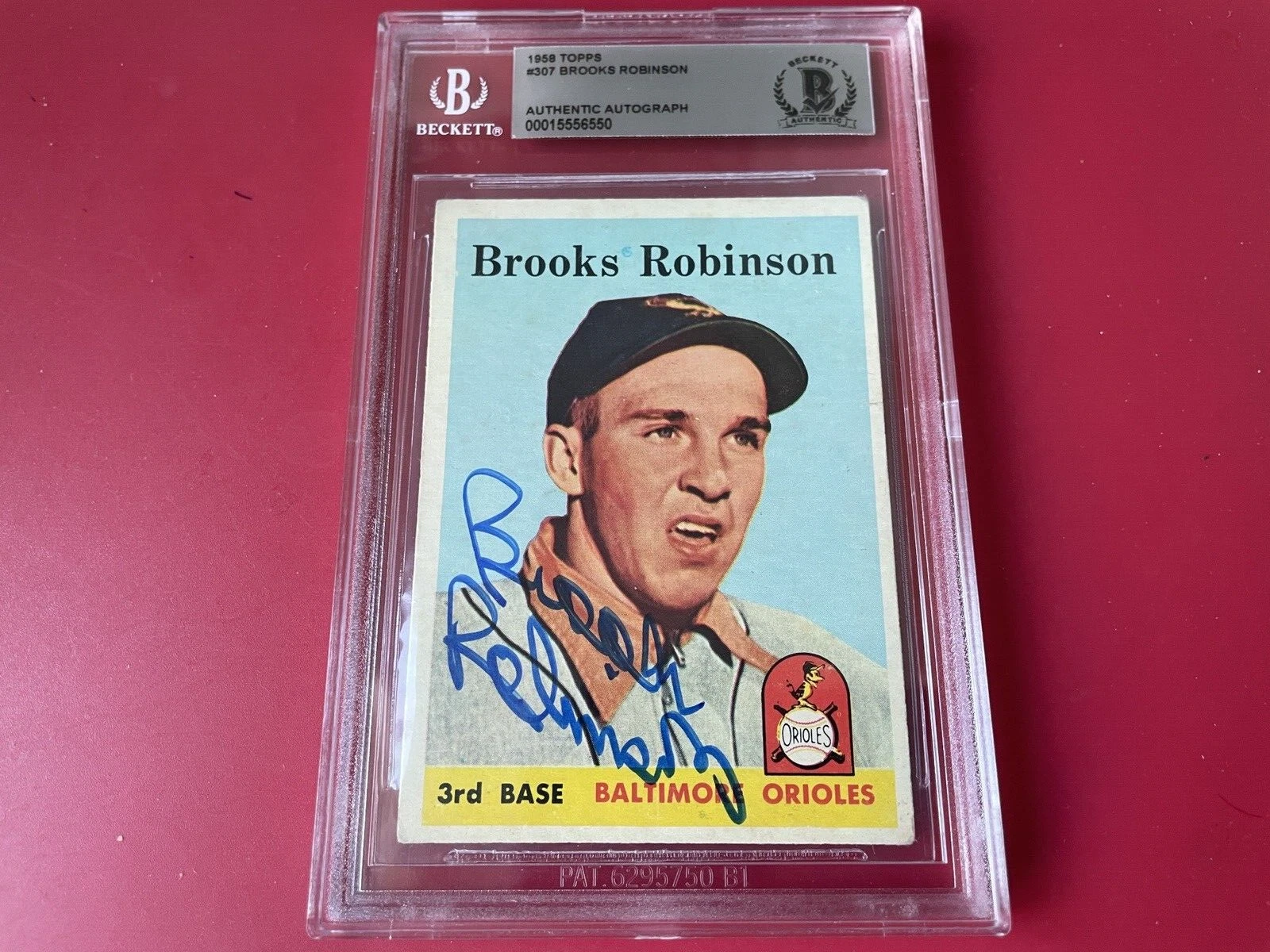 Brooks Robinson HOF Orioles 1958 Topps Card Signed Auto Beckett BAS Slabbed