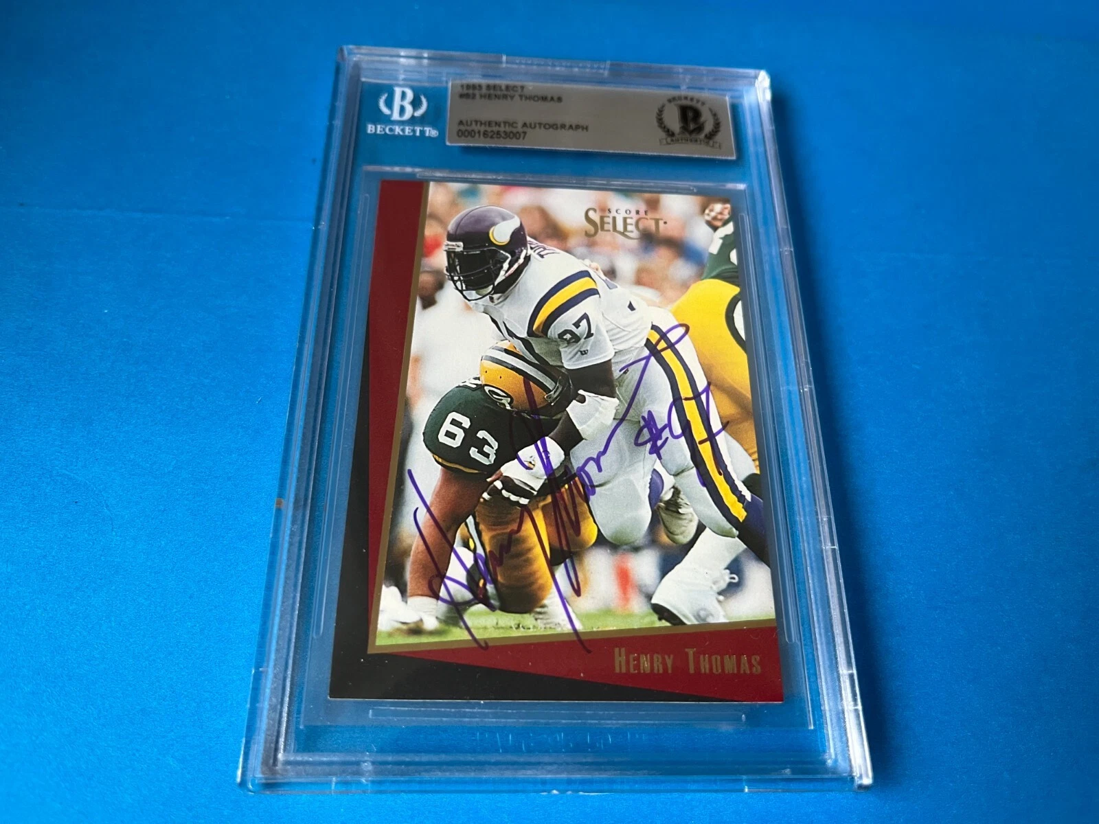 Henry Thomas Vikings 1993 Score Select Card Signed Auto Beckett BAS Slabbed