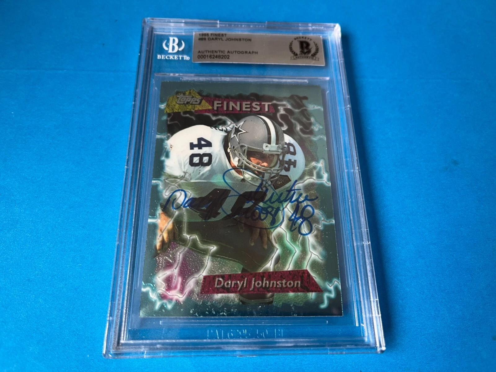 Daryl Johnston Cowboys 1995 Topps Finest Card Signed Auto Beckett BAS Slabbed