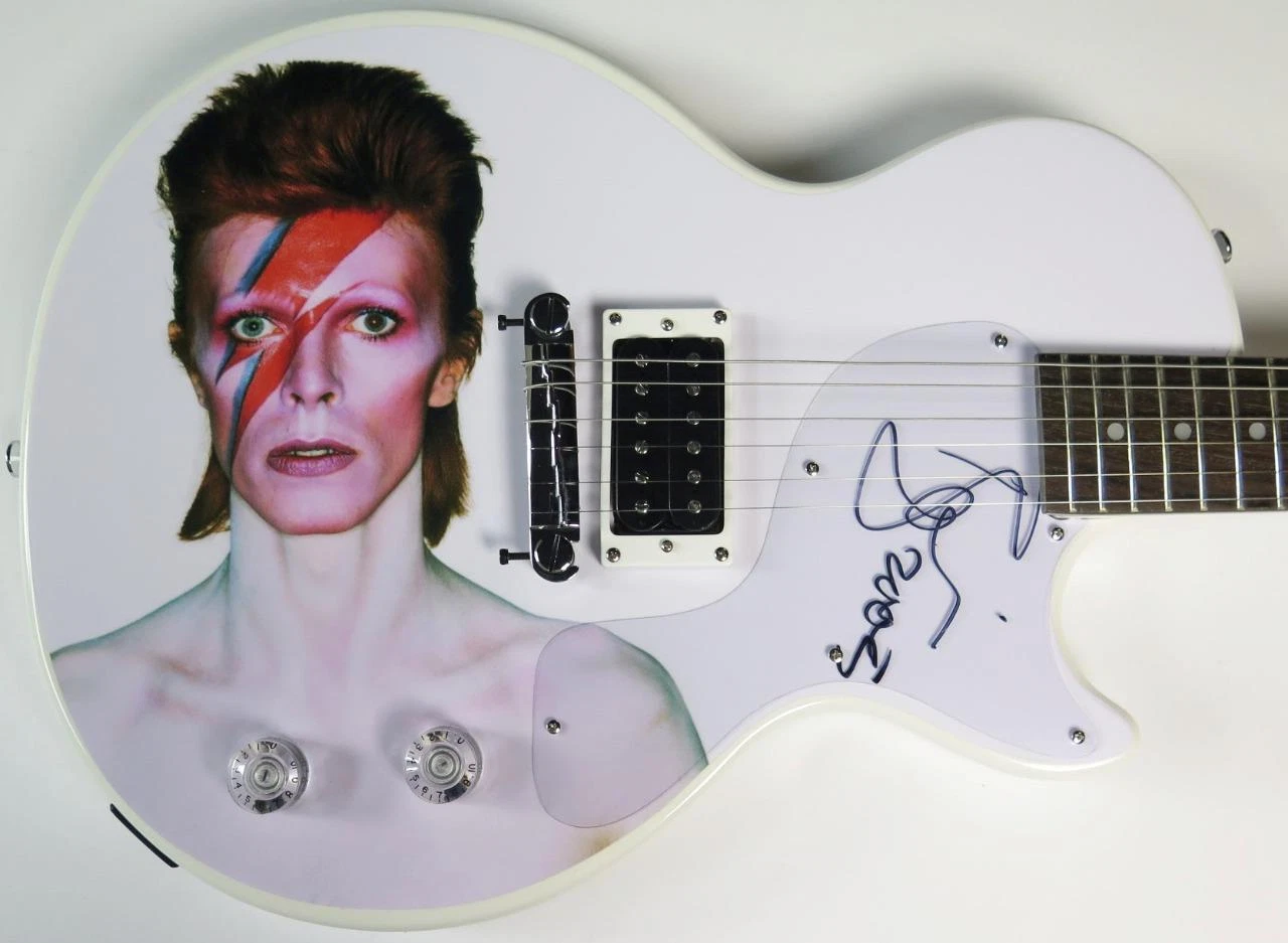 DAVID BOWIE Signed Autograph Auto Guitar JSA BAS