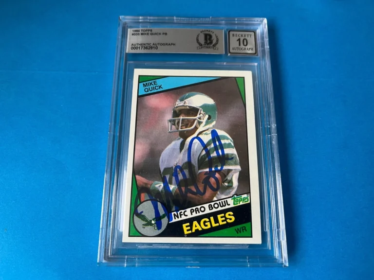 Mike Quick Eagles 1984 Topps Card Signed Auto Beckett BAS Encapsulated