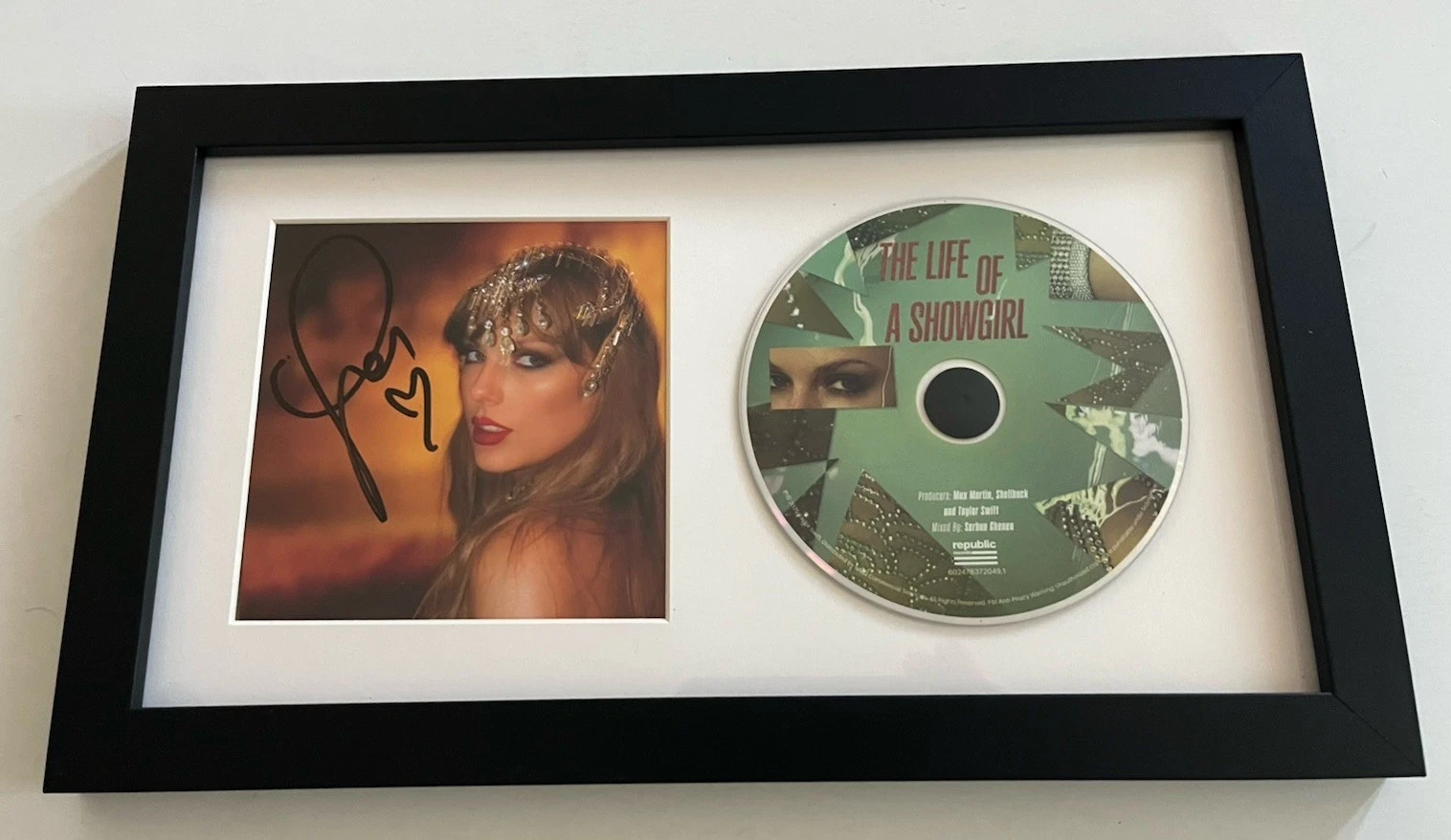 Taylor Swift Showgirl Signed Autographed Framed CD Display BAS Certified #1