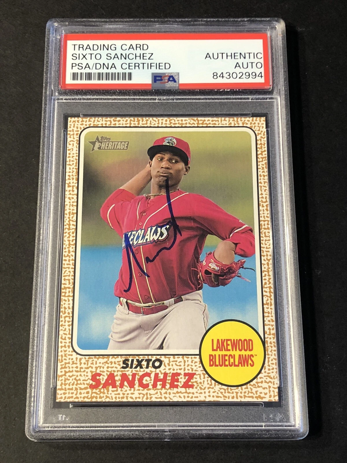 Sixto Sanchez Signed Autographed 2017 Topps Heritage Card Phillies Psa/Dna
