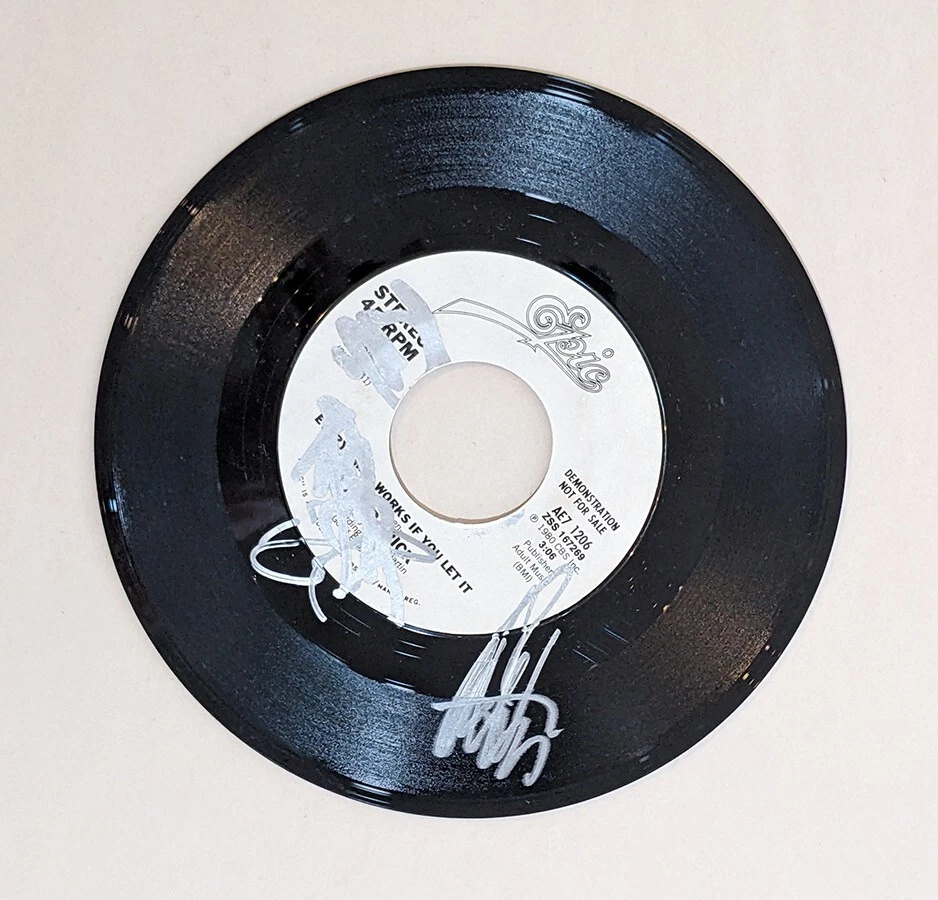 Cheap Trick SIGNED Everything Works If You Let It 7