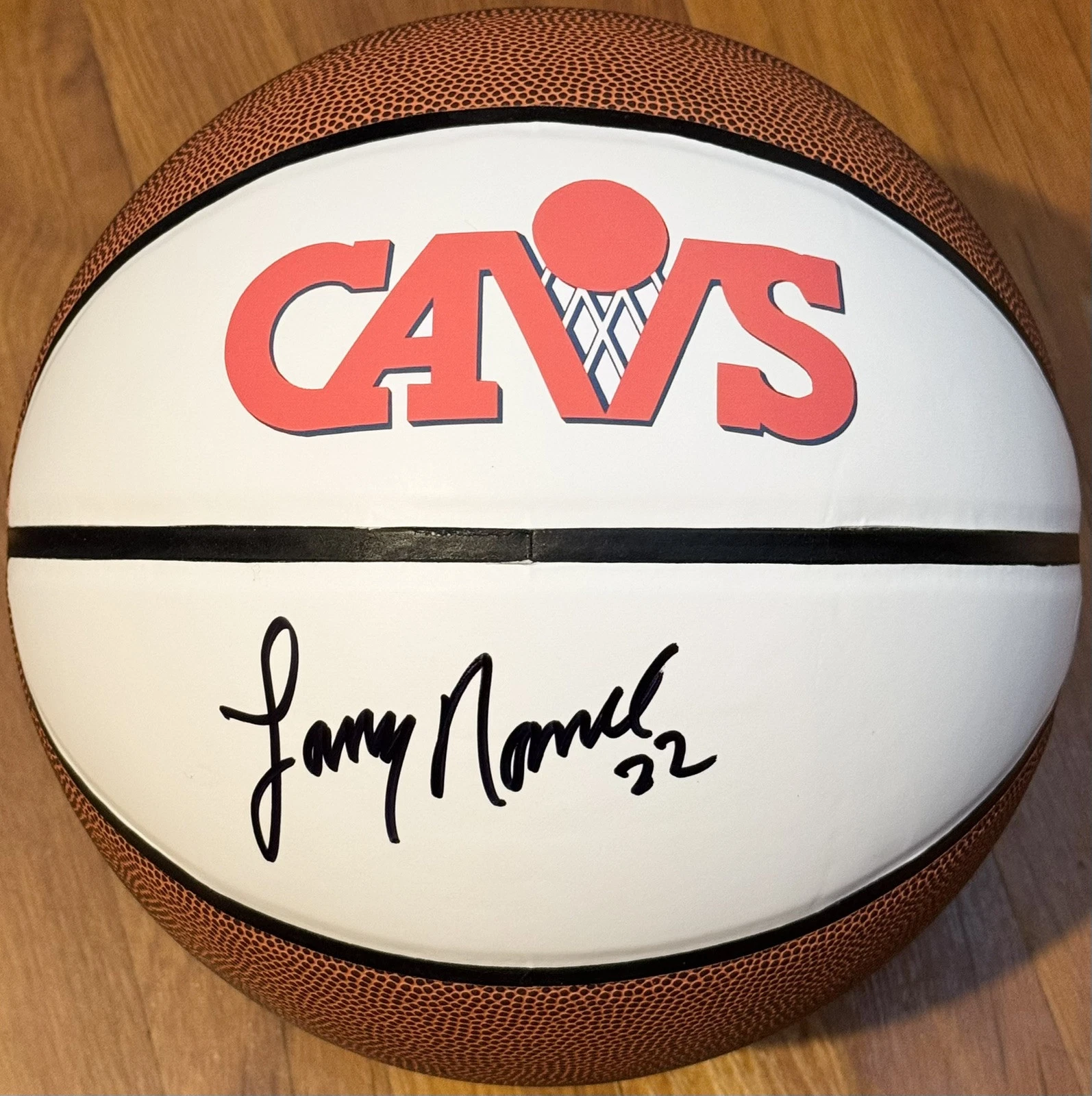 Larry Nance Signed Autographed Cleveland Cavaliers Logo Basketball JSA COA