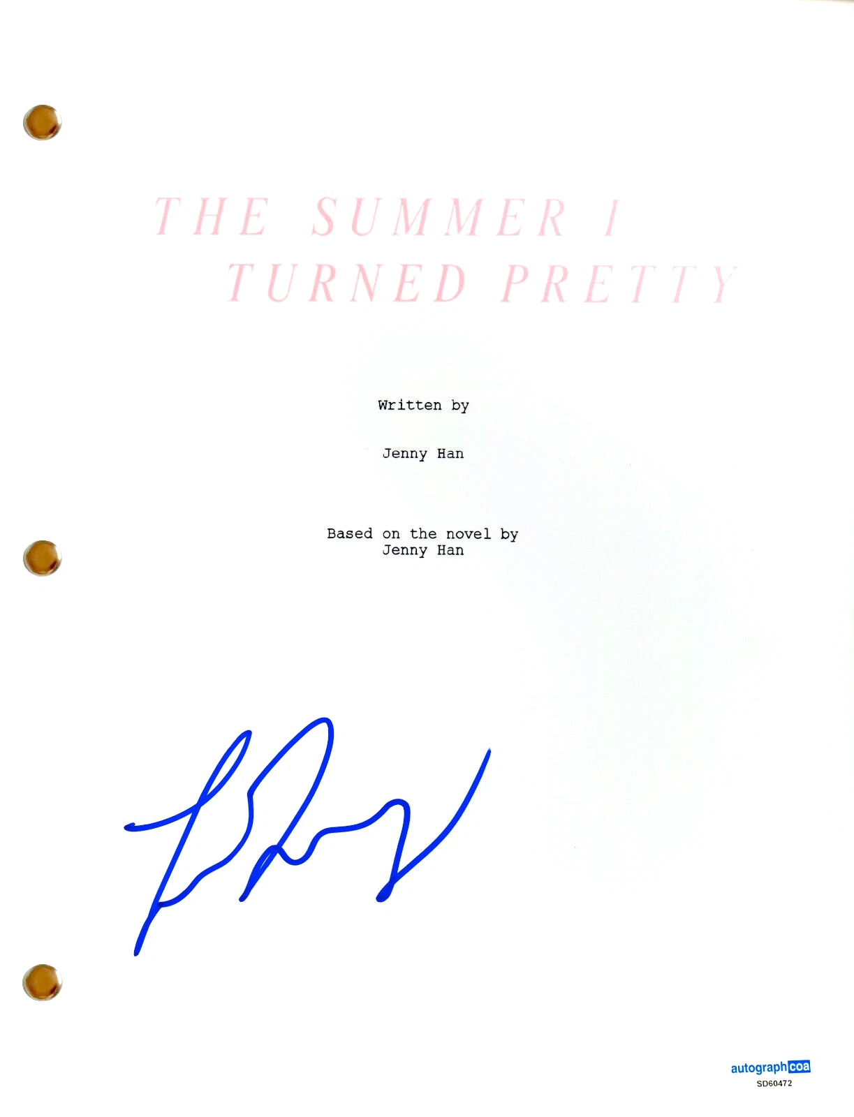 Lola Tung “The Summer I Turned Pretty” Signed Autograph Full Pilot Script ACOA