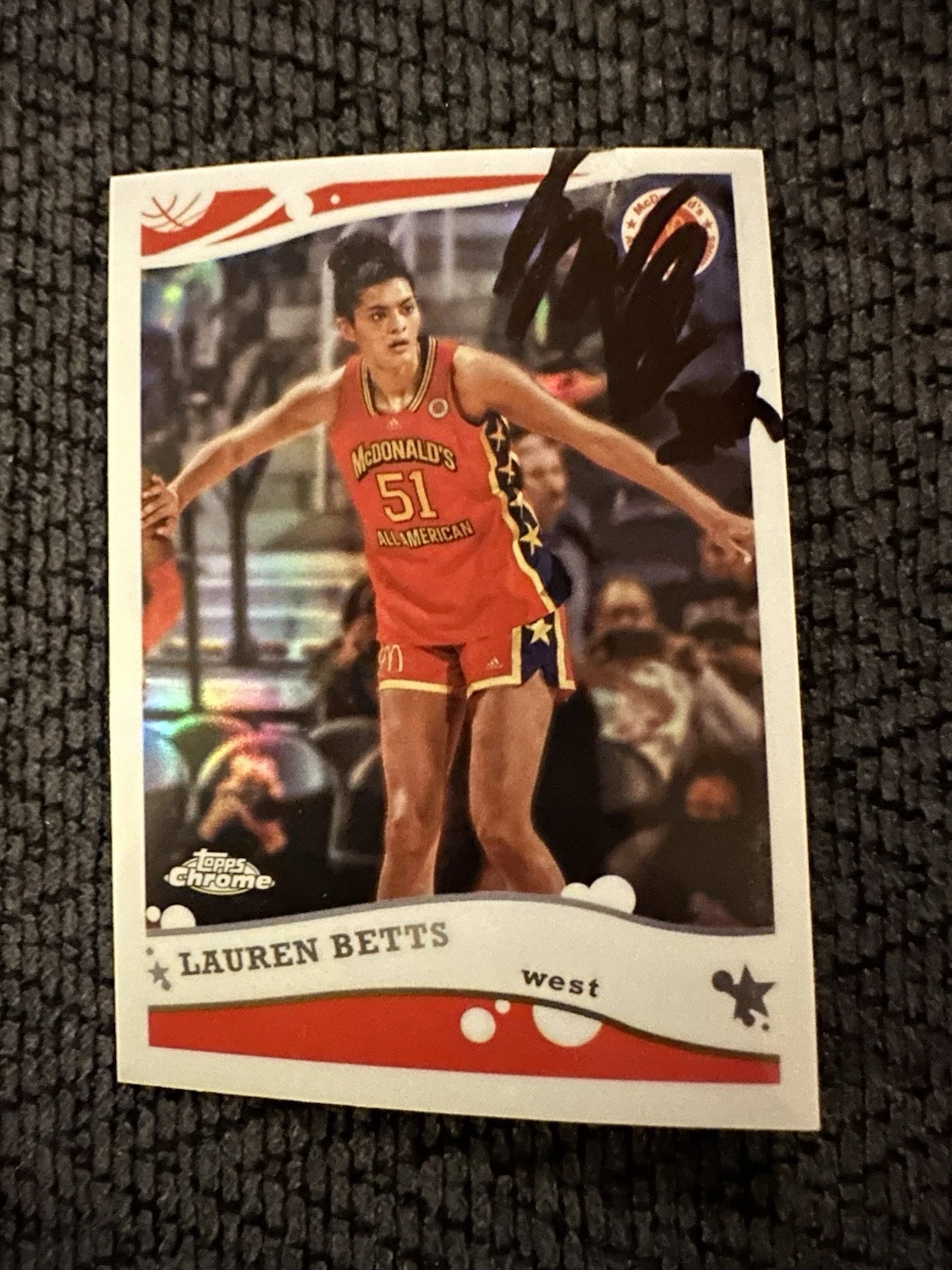 Lauren Betts Signed Basketball Card Autographed UCLA Bruins In Person