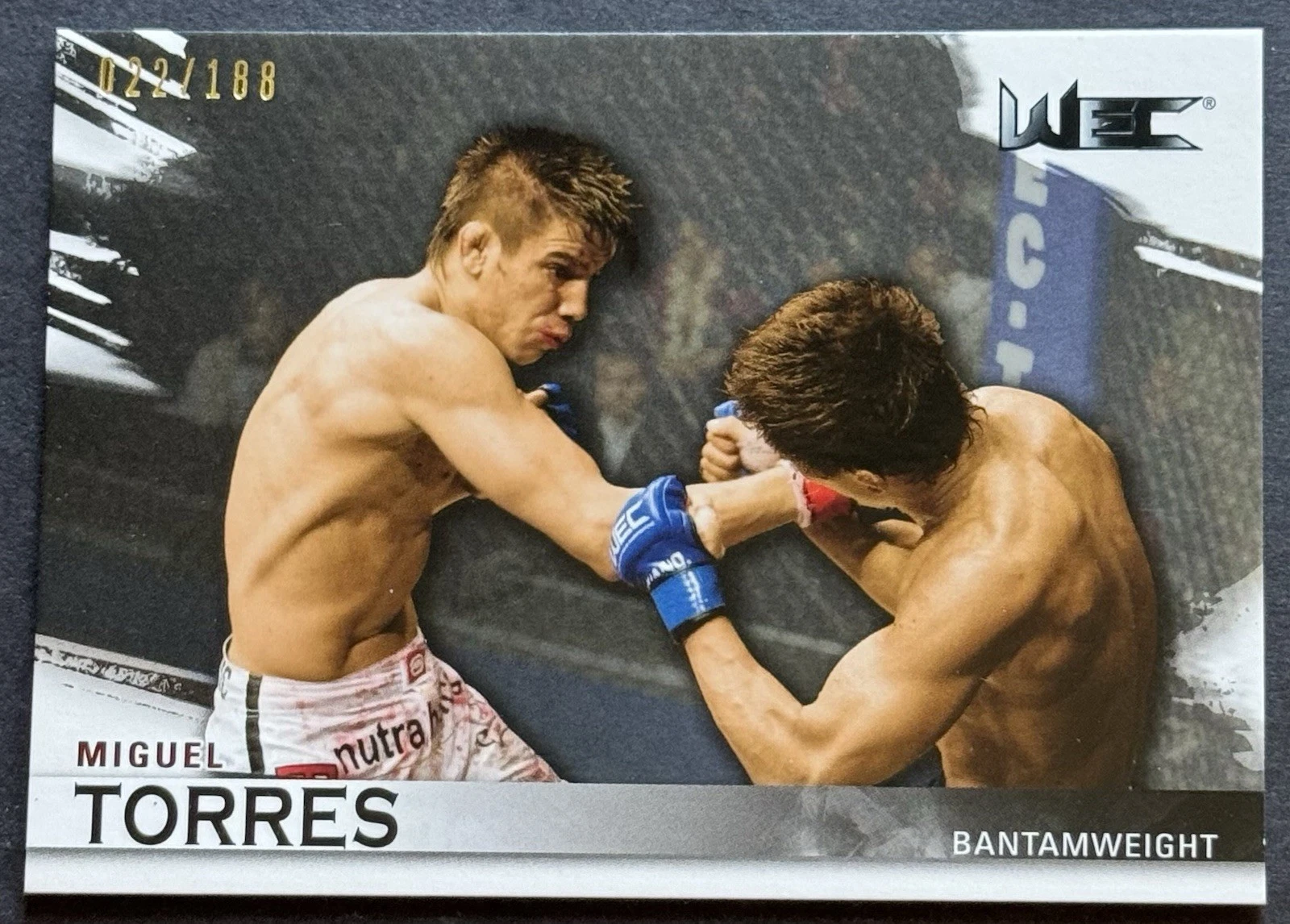 RARE 2010 TOPPS UFC KNOCKOUT MIGUEL TORRES 