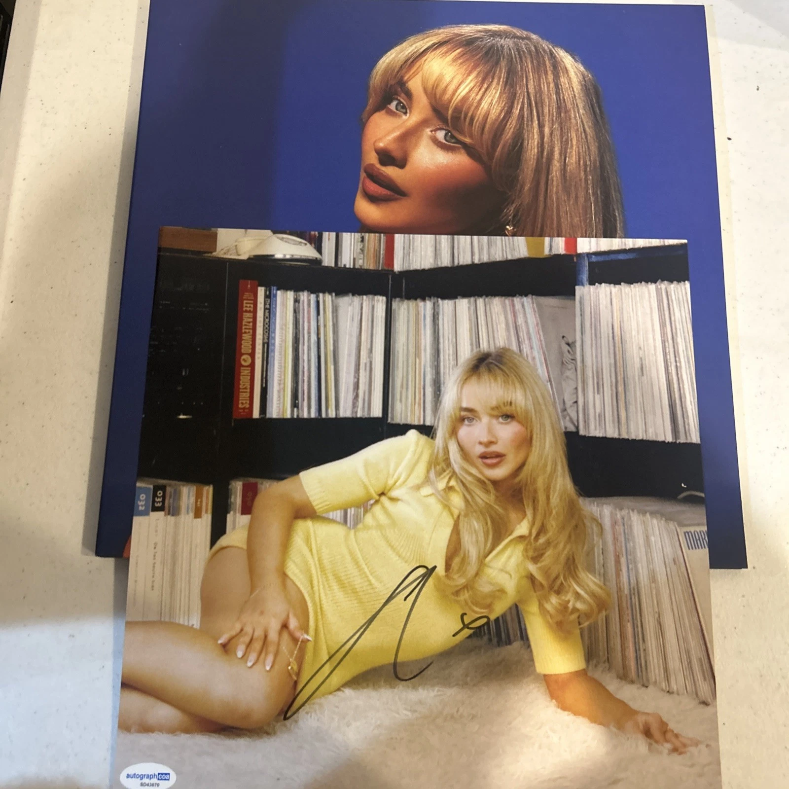 SABRINA CARPENTER SIGNED AUTOGRAPH VINYL ALBUM INSERT ACOA SHORT N SWEET