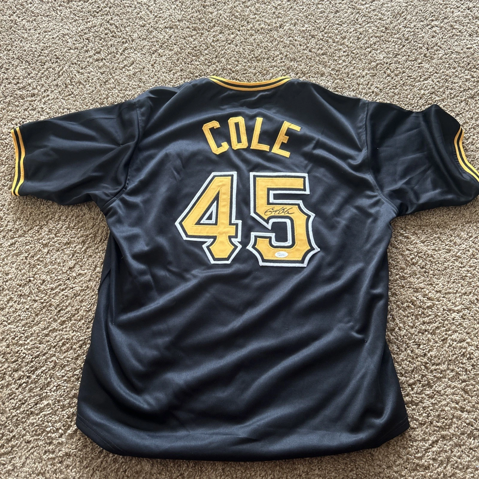 PITTSBURGH PIRATES- GERRIT COLE SIGNED AUTOGRAPH JERSEY JSA COA NO CARD YANKEES