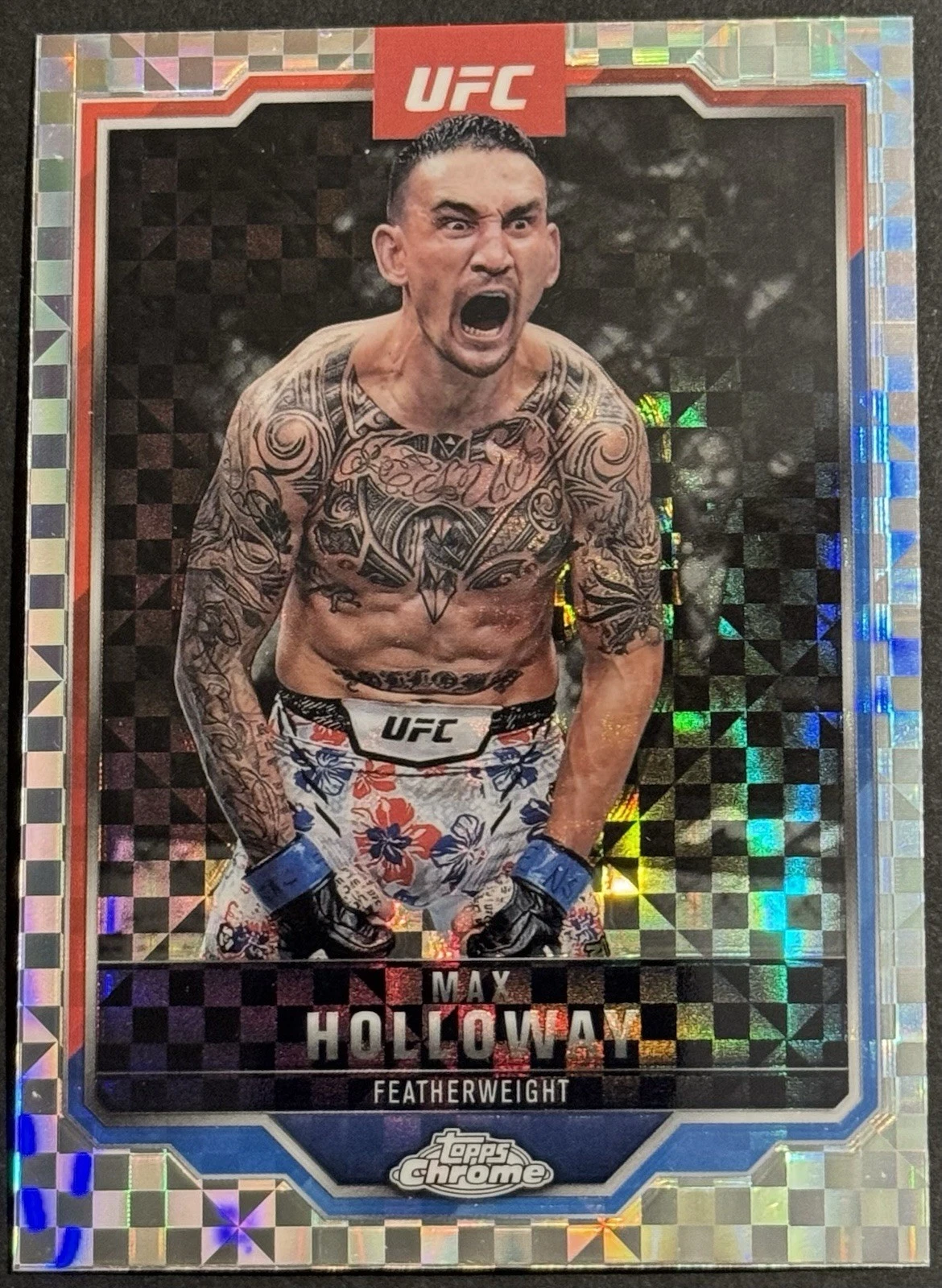 2025 Topps Chrome UFC - Max Holloway #100 X-Fractor