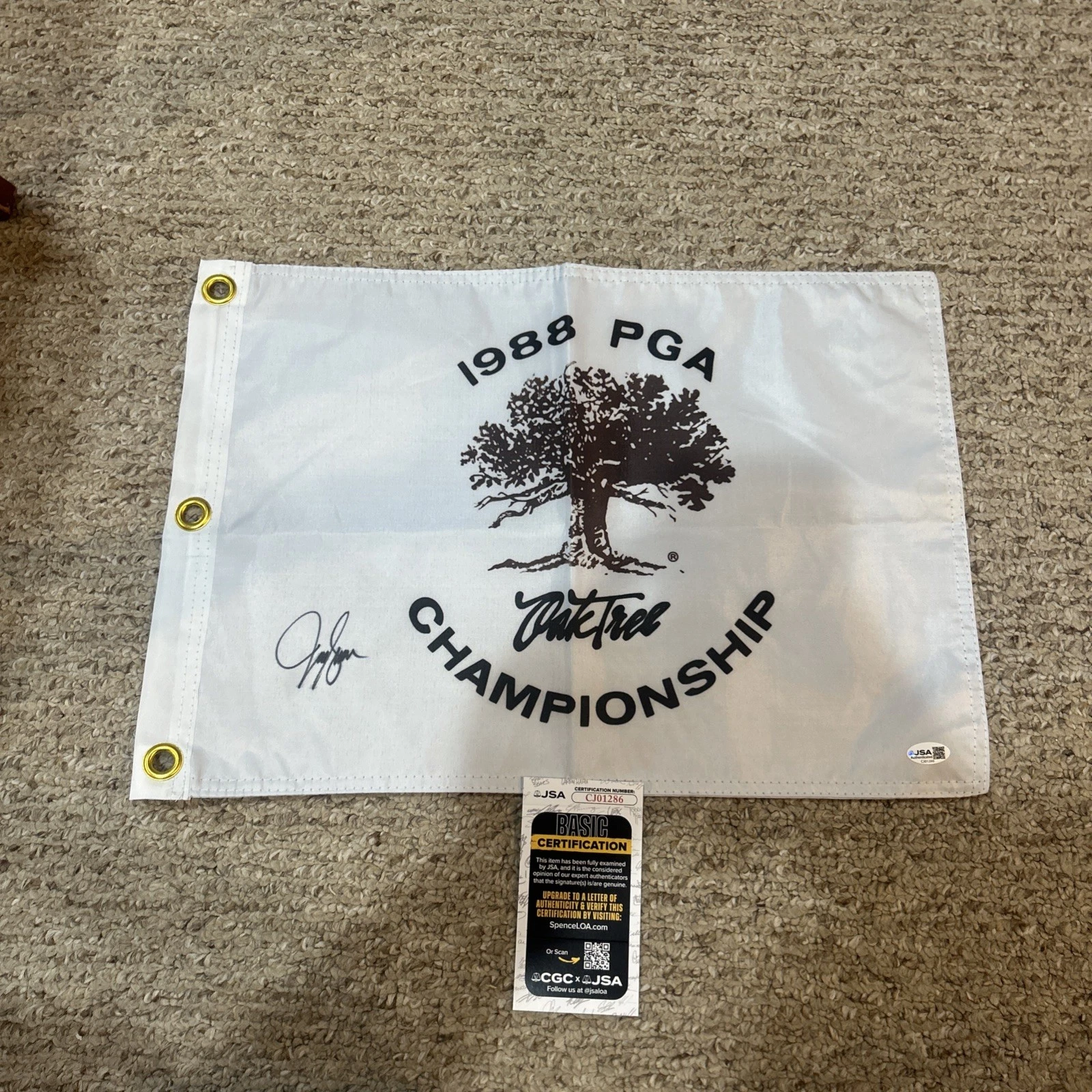 JEFF SLUMAN SIGNED AUTOGRAPH 1988 PGA CHAMPIONSHIP PIN FLAG JSA COA GOLF GOLFER