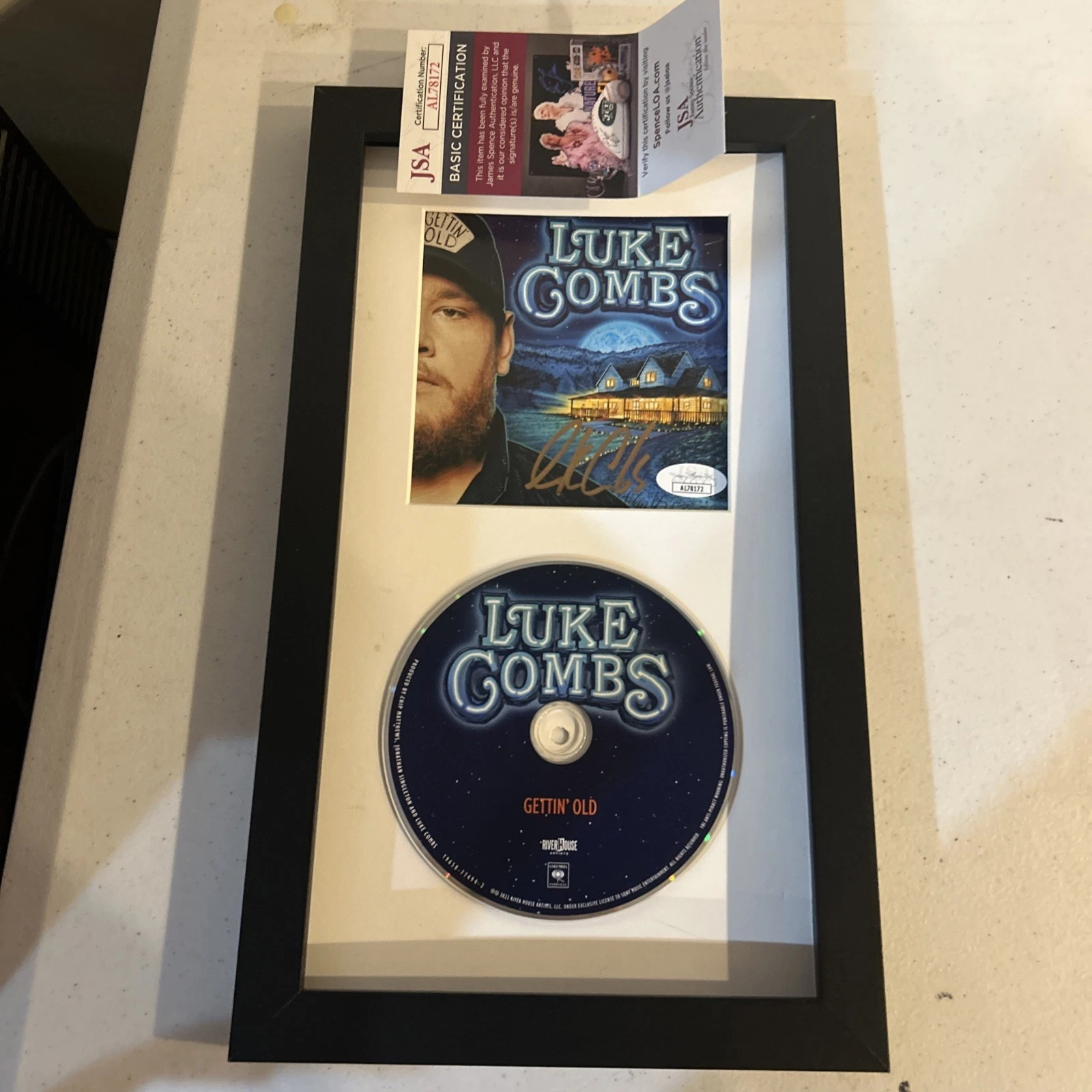 LUKE COMBS GETTIN OLD SIGNED AUTOGRAPH FRAMED CD DISPLAY JSA COA COUNTRY