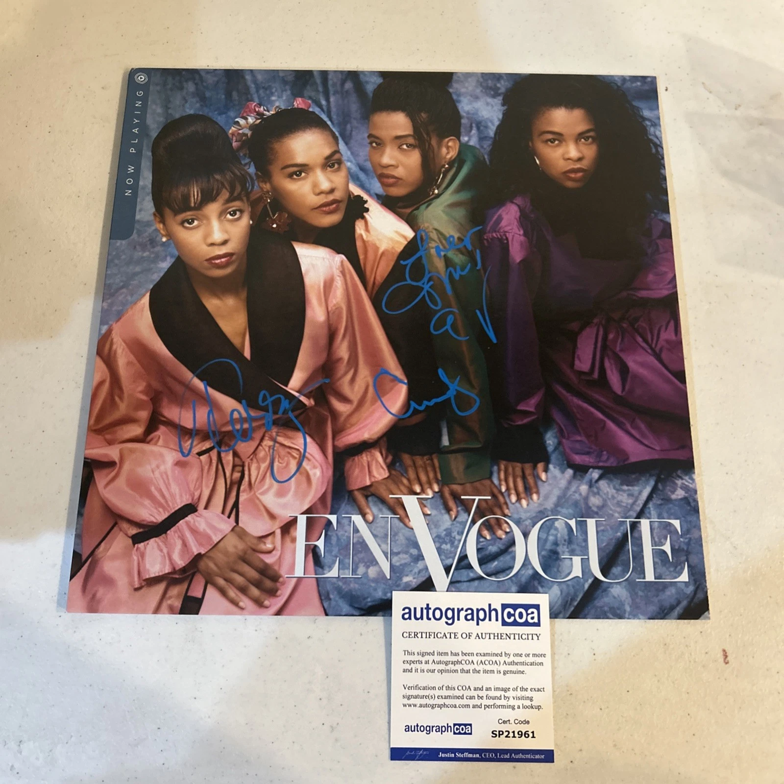 EN VOGUE SIGNED AUTOGRAPH VINYL ALBUM ACOA “ NOW PLAYING” RECORD LP