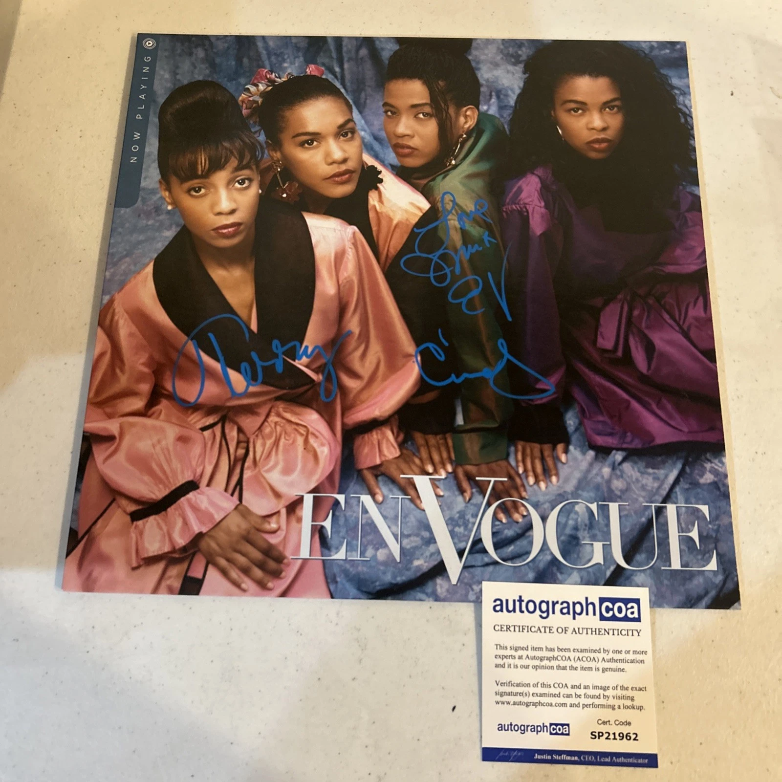 EN VOGUE SIGNED AUTOGRAPH VINYL ALBUM ACOA “ NOW PLAYING” RECORD LP