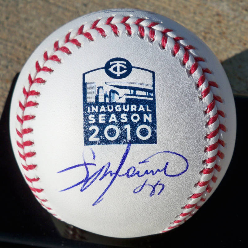 Twins FRANCISCO LIRIANO Signed Auto OMLB Baseball COA