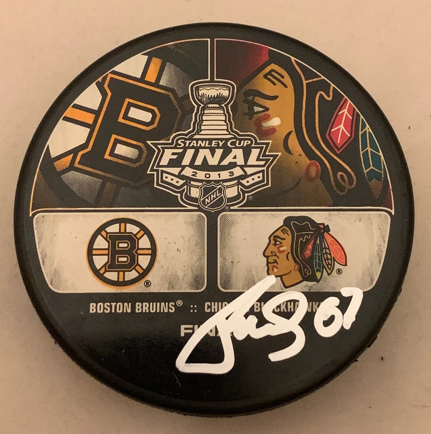 Michael Frolik Chicago Blackhawks signed 2013 Stanley Cup Final Dueling puck