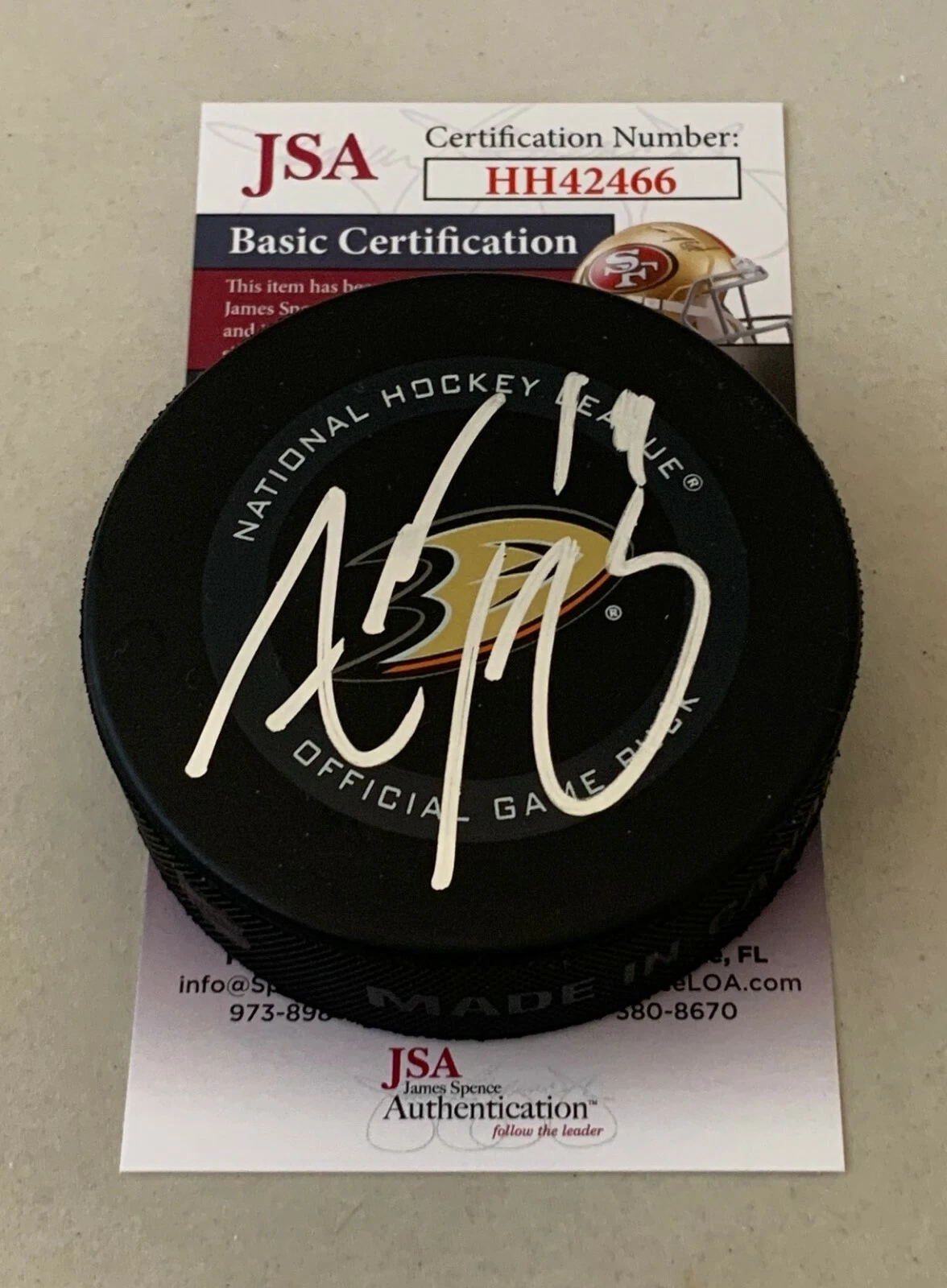 Adam Henrique signed Anaheim Ducks Official Game Puck autographed JSA