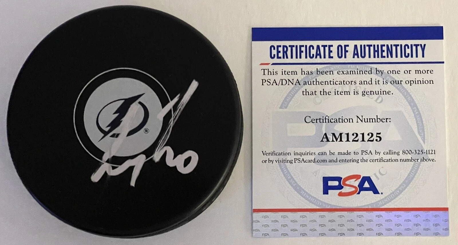 Corey Perry Signed Autographed Tampa Bay Lightning Logo Puck PSA/DNA