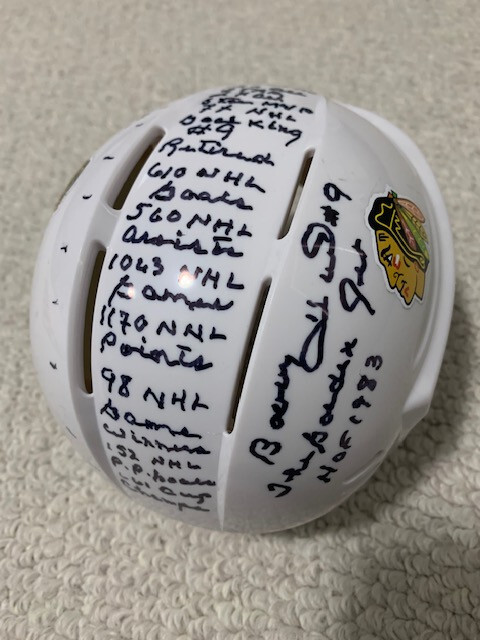BOBBY HULL HAND SIGNED BLACKHAWKS MINI-HELMET+JSA         WITH 17 INSCRIPTIONS